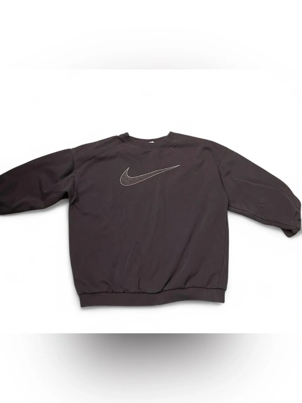 Nike Women’s Purple Crewneck Sweatshirt with Embroidered Swoosh Size Medium Y2K